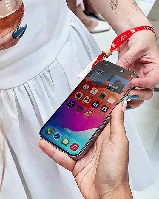 Based  🟦 NFC Nails That Share Your Socials