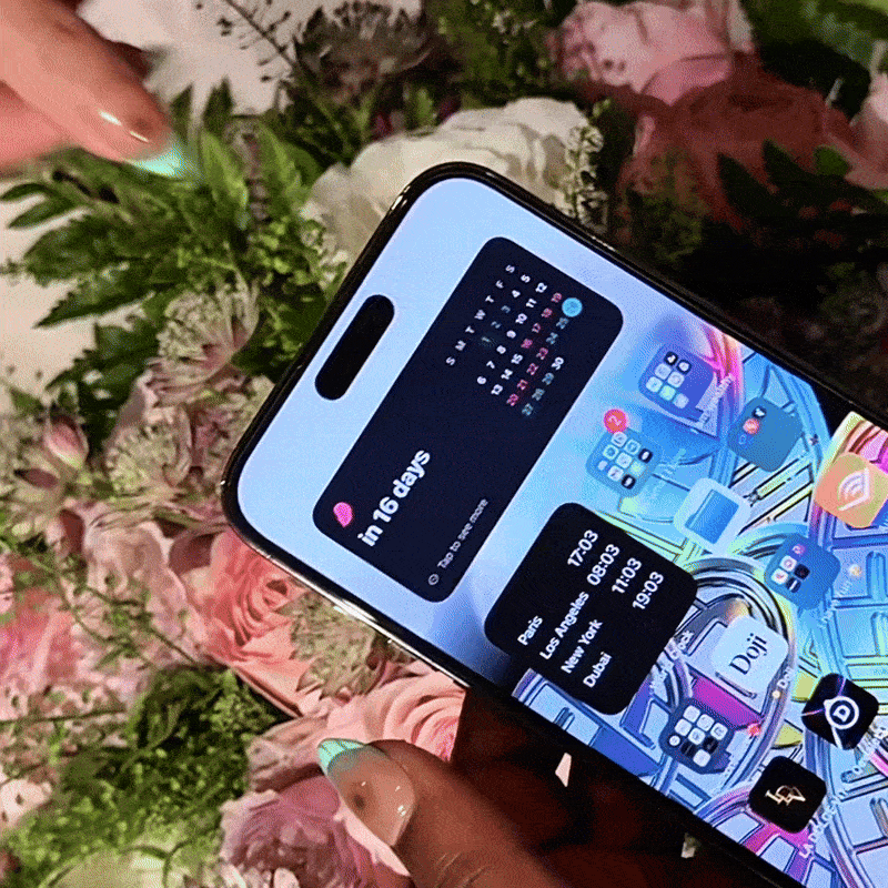 Mermaid's Purse 🧜‍♀️ NFC Nails That Share Your Socials