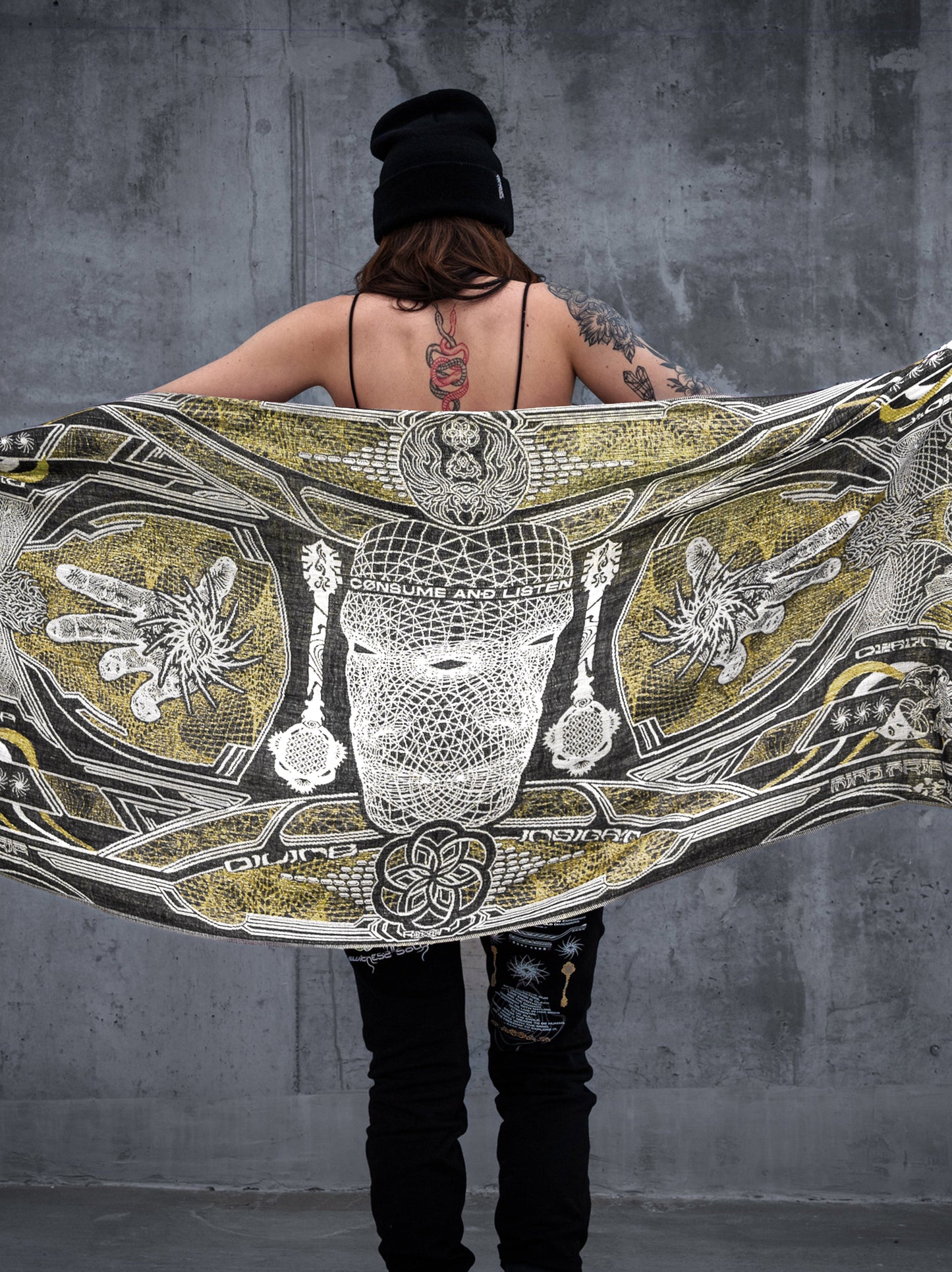 RESTOCKED ✦ GOLDEN TEACHERS V1 • GOLD • Festival Shawl/Scarf NEW